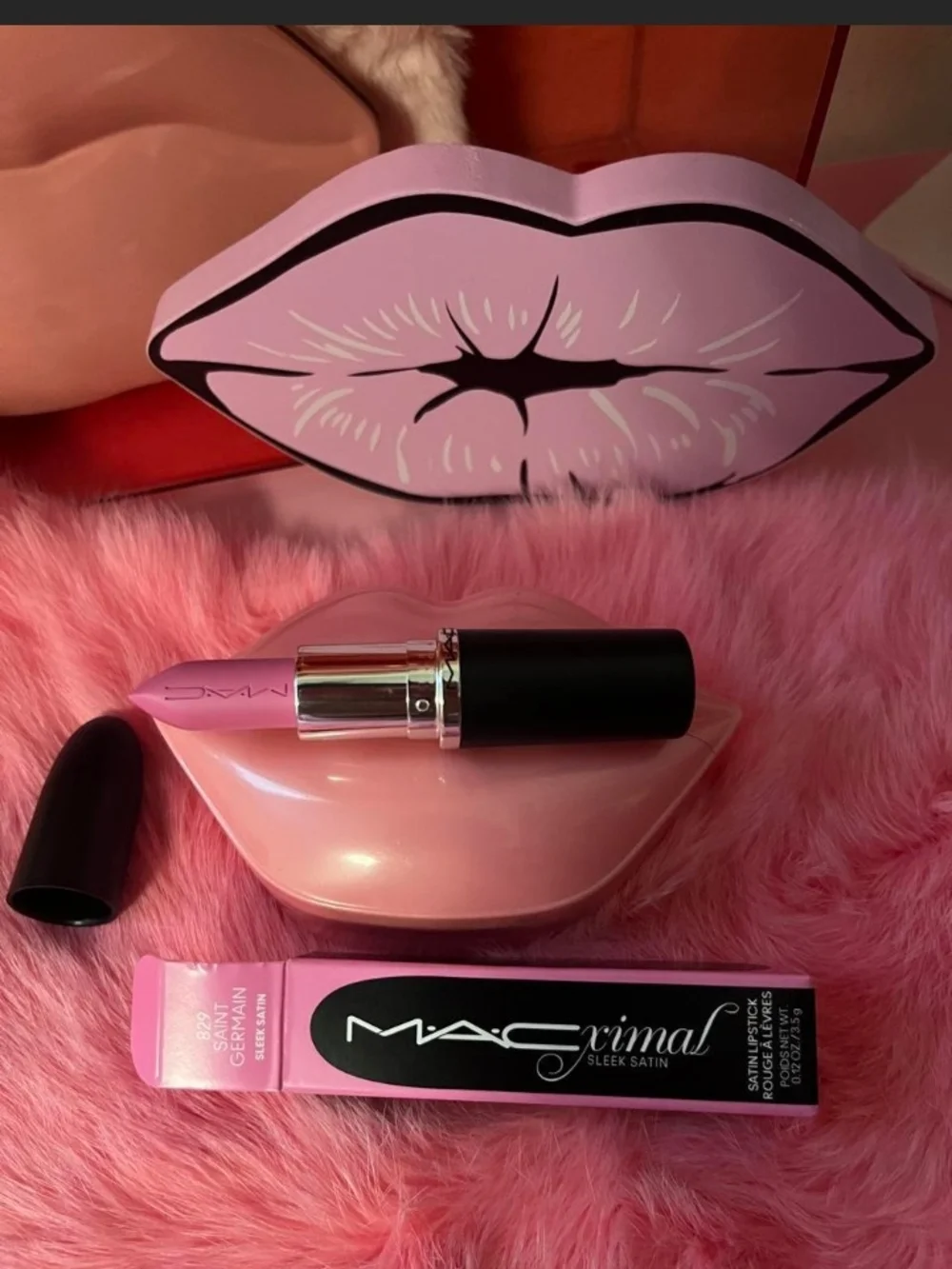 Pink Mac Lipstick Saint Germain